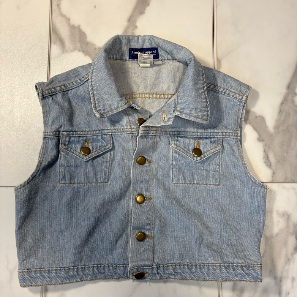 Women’s American Apparel Light Blue Cropped Denim Jacket Size Medium - Picture 2 of 4